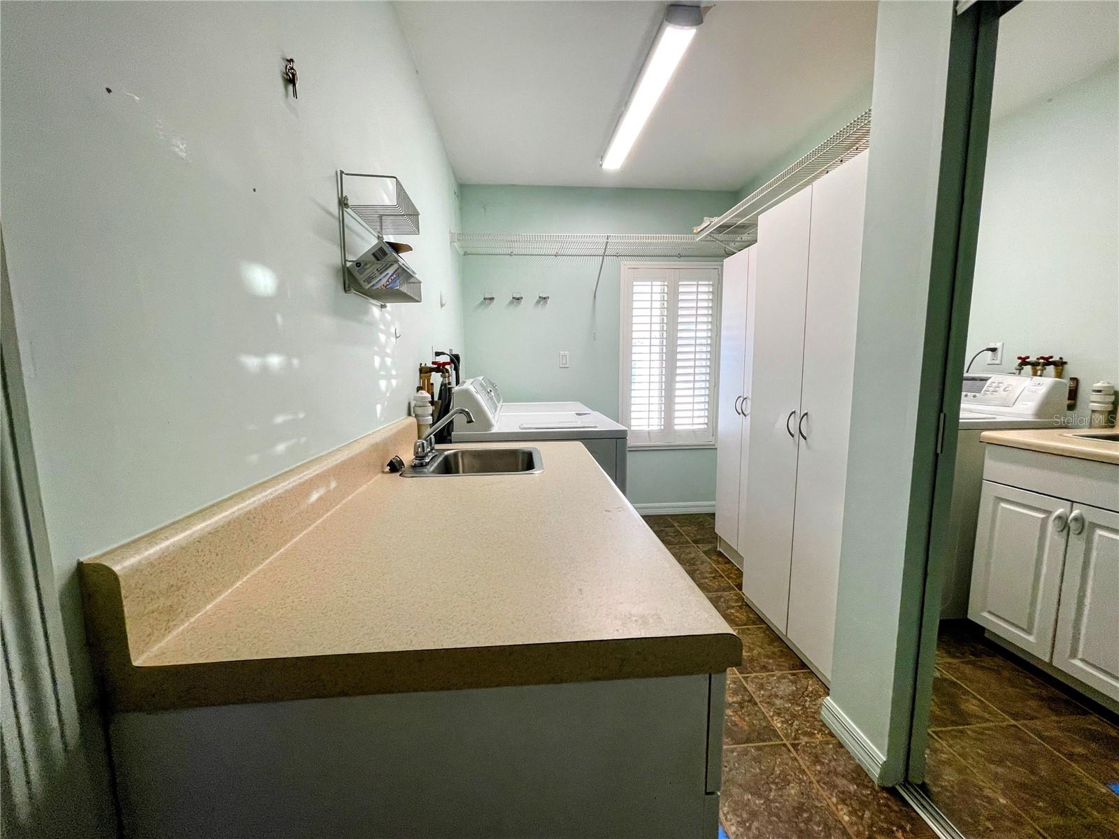 863 S GREEN CIR, VENICE, FL, 34285