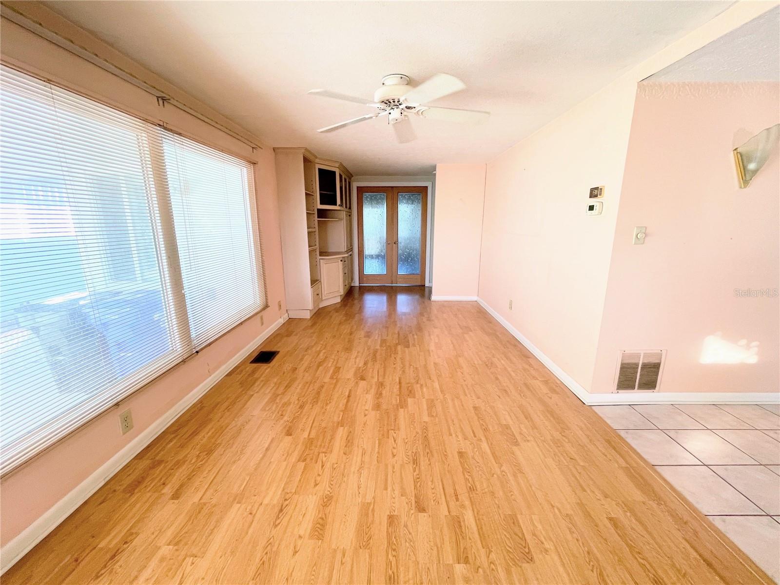 863 S GREEN CIR, VENICE, FL, 34285