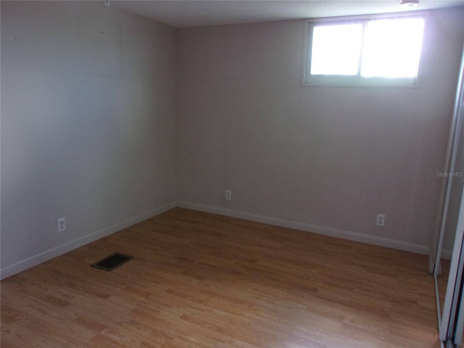 863 S GREEN CIR, VENICE, FL, 34285