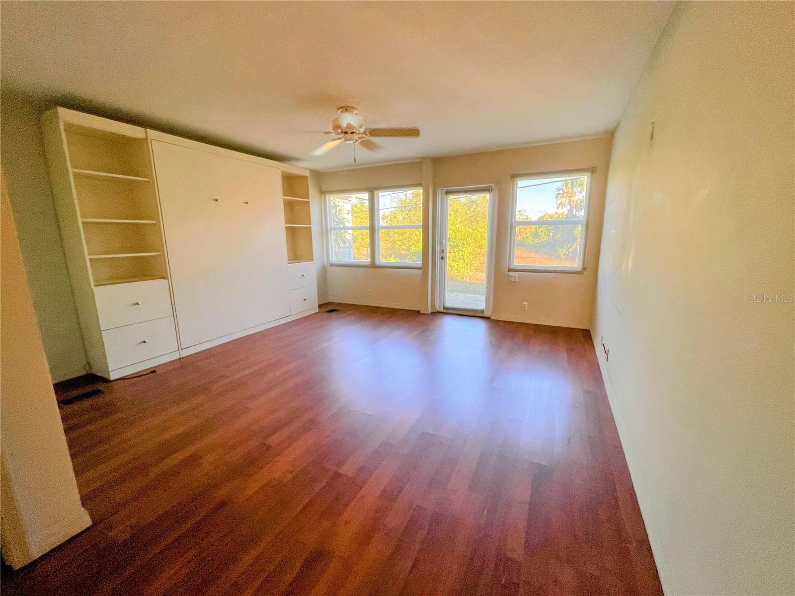 863 S GREEN CIR, VENICE, FL, 34285