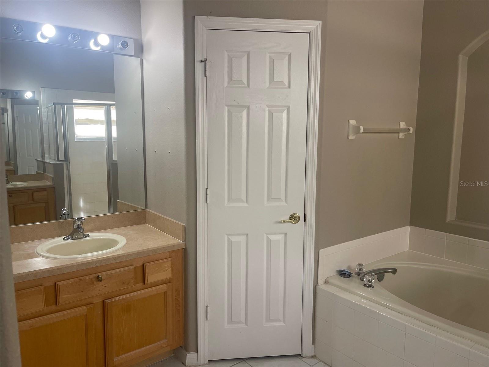 2710 BOND ST, CLERMONT, FL, 34711