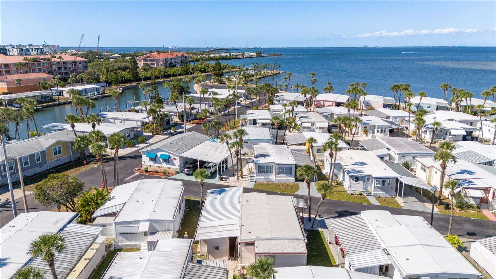 4851 W GANDY BLVD #B13L25, TAMPA, FL, 33611