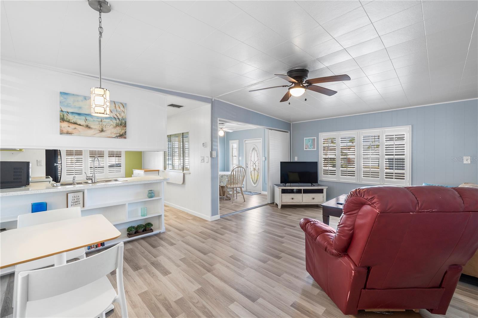 4851 W GANDY BLVD #B13L25, TAMPA, FL, 33611