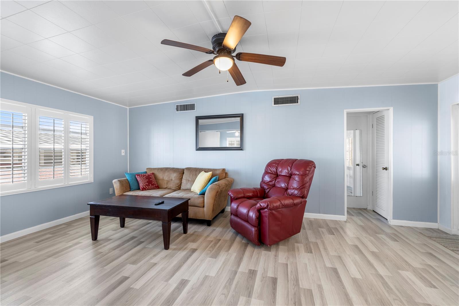 4851 W GANDY BLVD #B13L25, TAMPA, FL, 33611