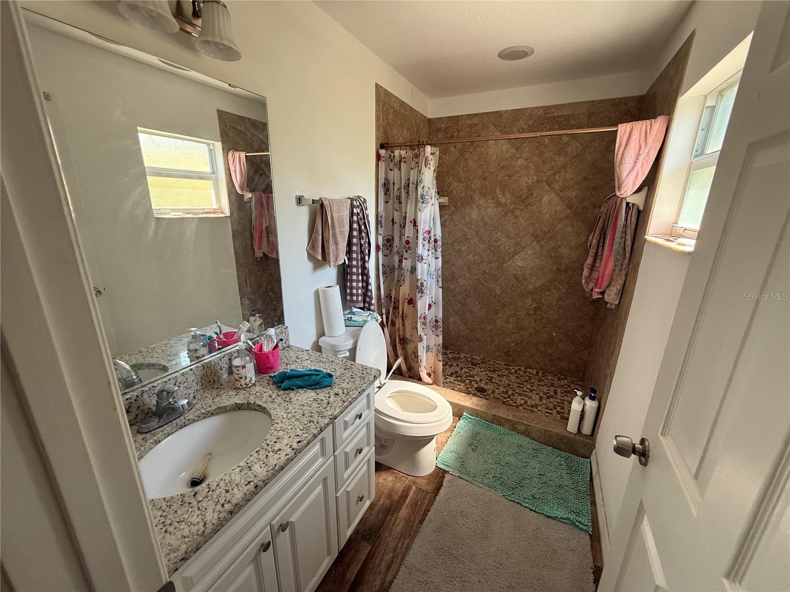 8006 N 10TH ST, TAMPA, FL, 33604