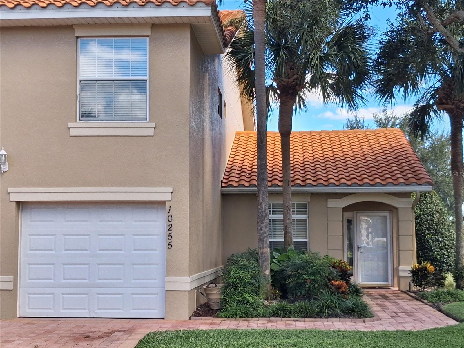 10255 DORY DR #1, OXFORD, FL, 34484