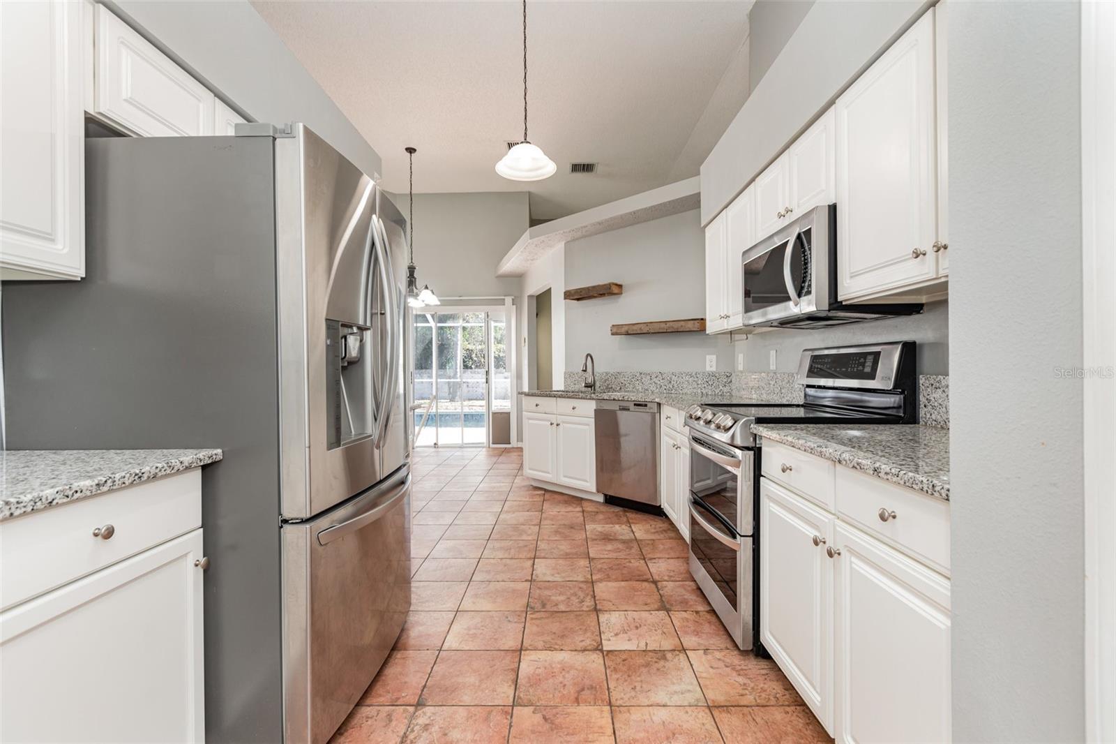 12109 SHADY FOREST DR, RIVERVIEW, FL, 33569