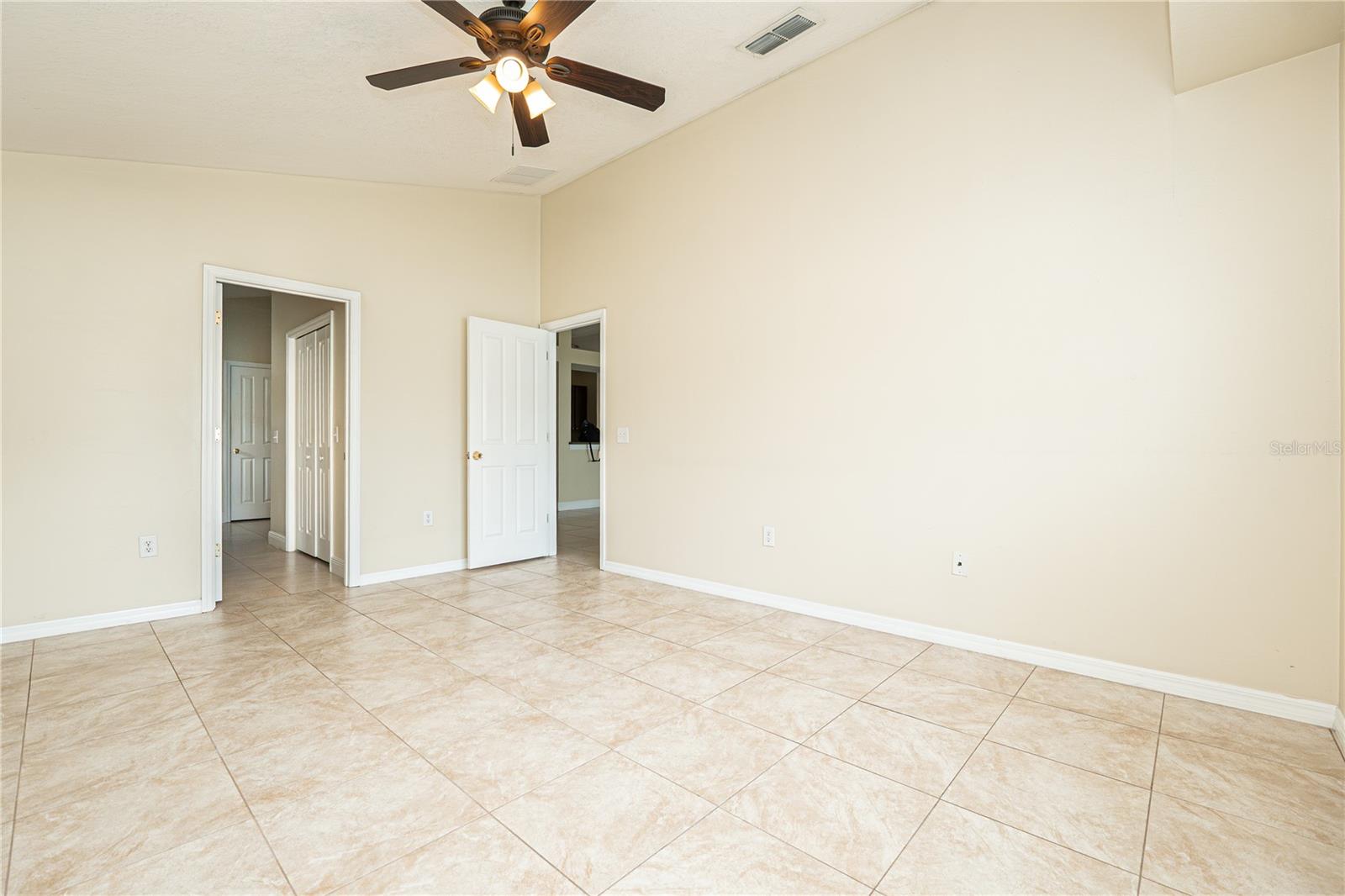 2709 LUCAS LAKES LN, KISSIMMEE, FL, 34744