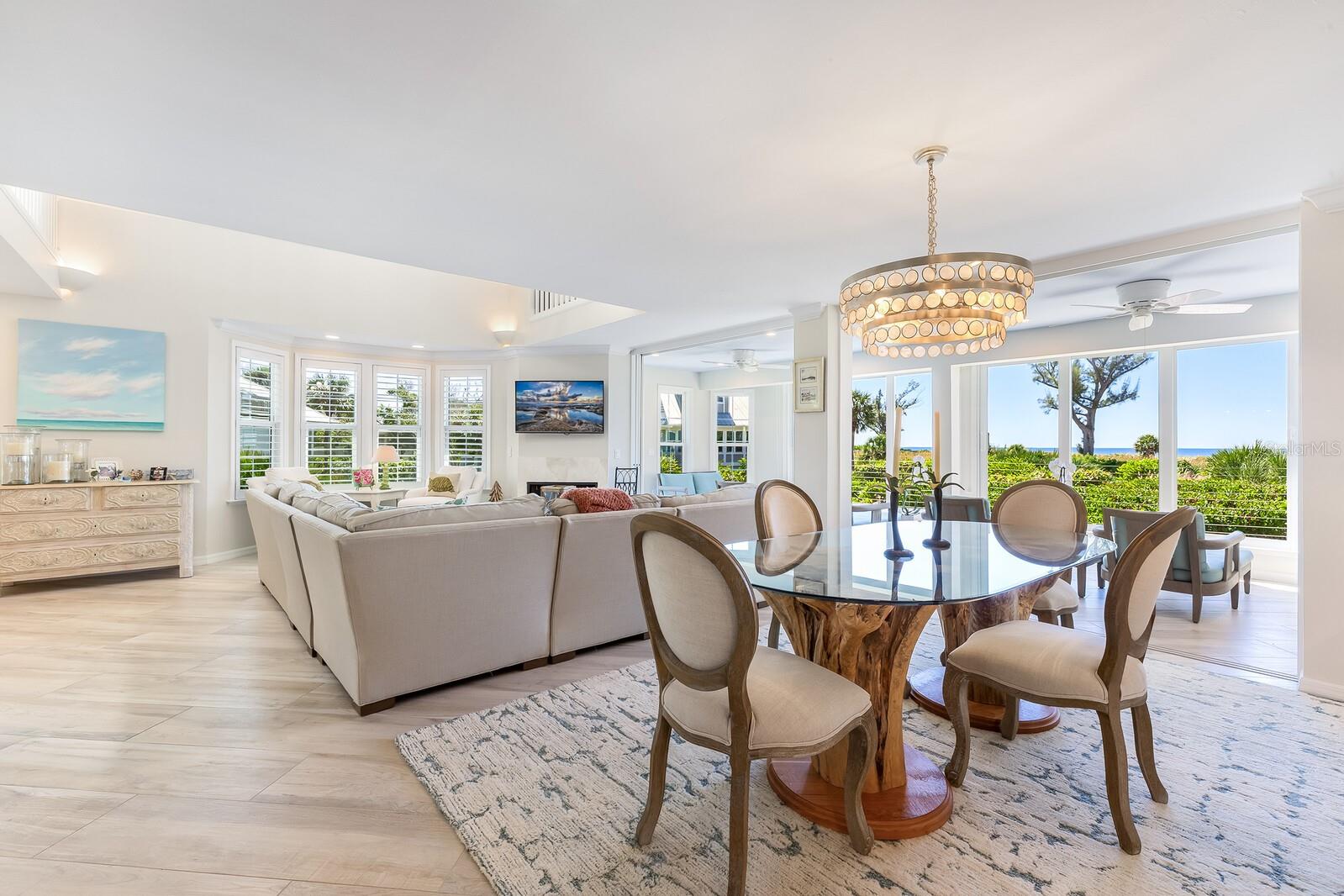 D6144387 Property Photo