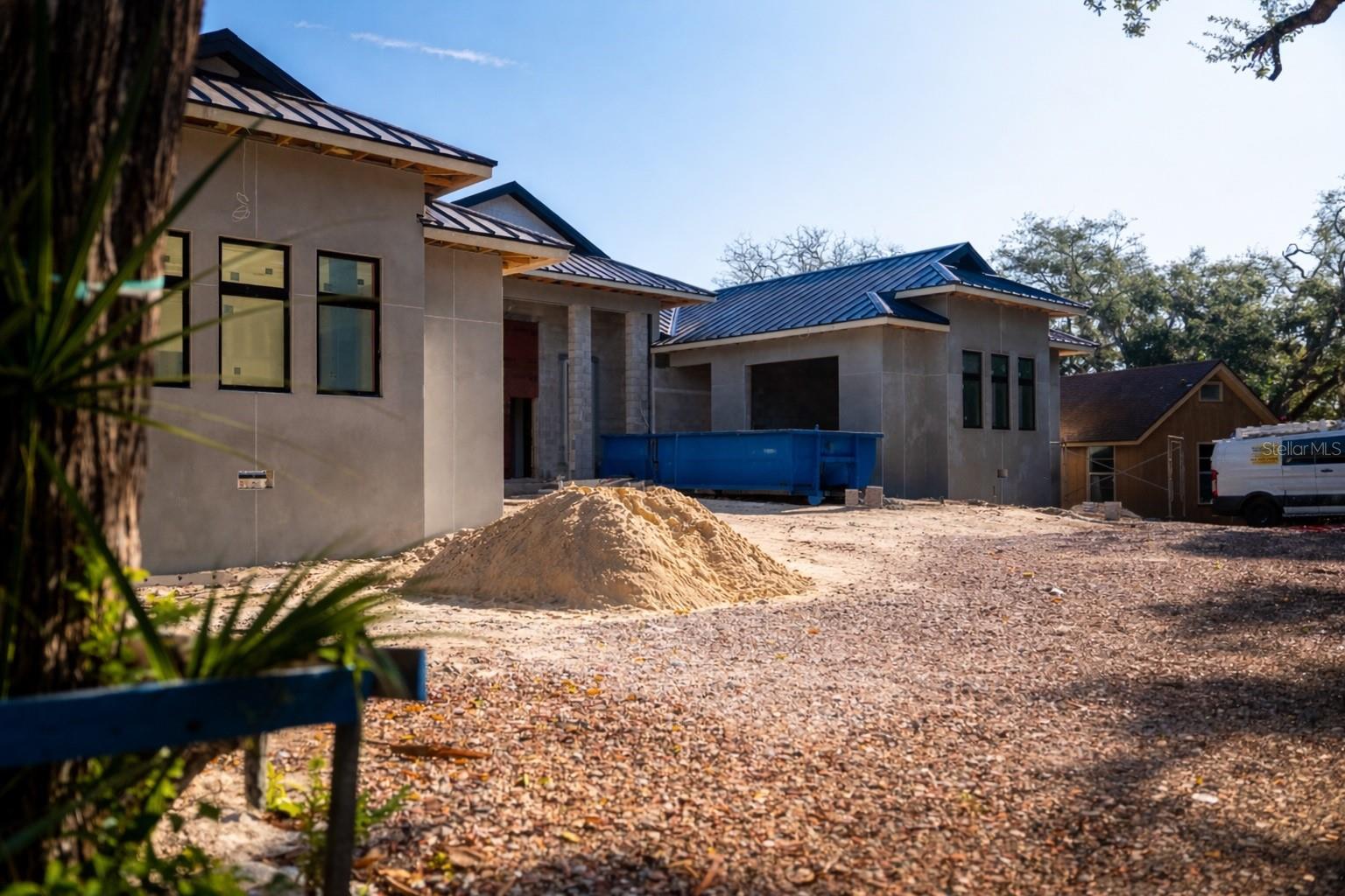 A4669367 Property Photo