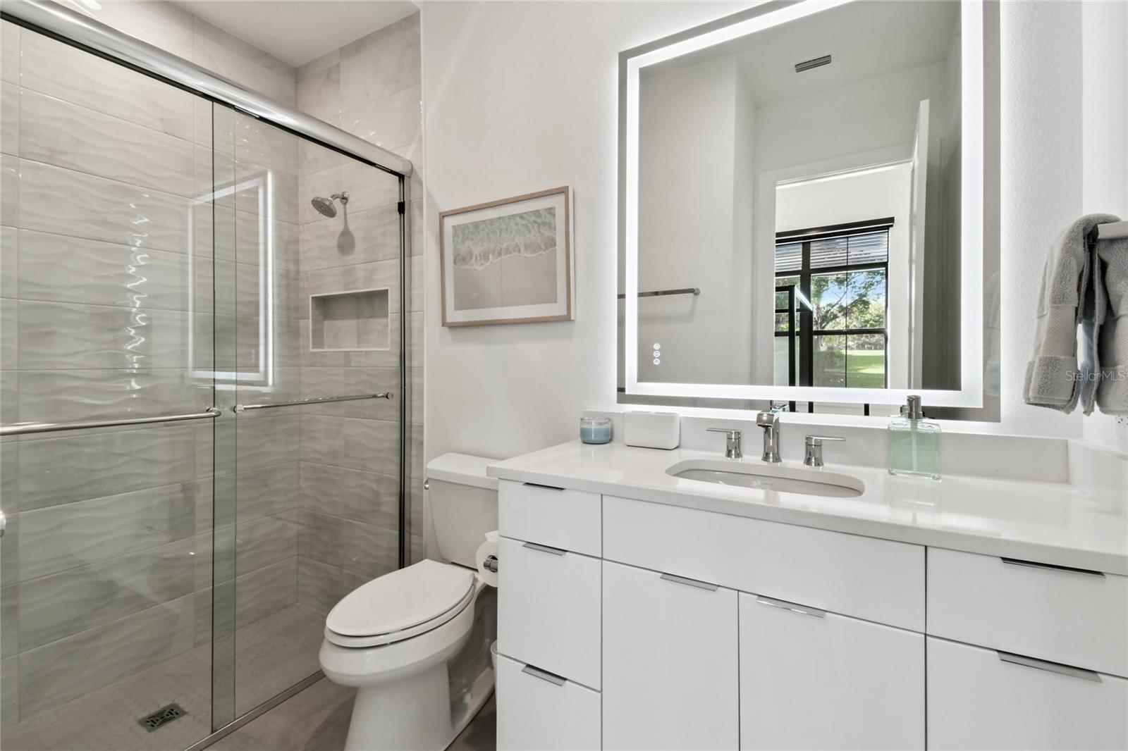 14906 N ROME AVE, TAMPA, FL, 33613