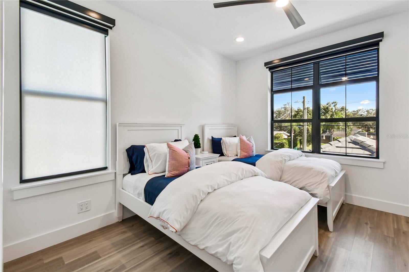 14906 N ROME AVE, TAMPA, FL, 33613