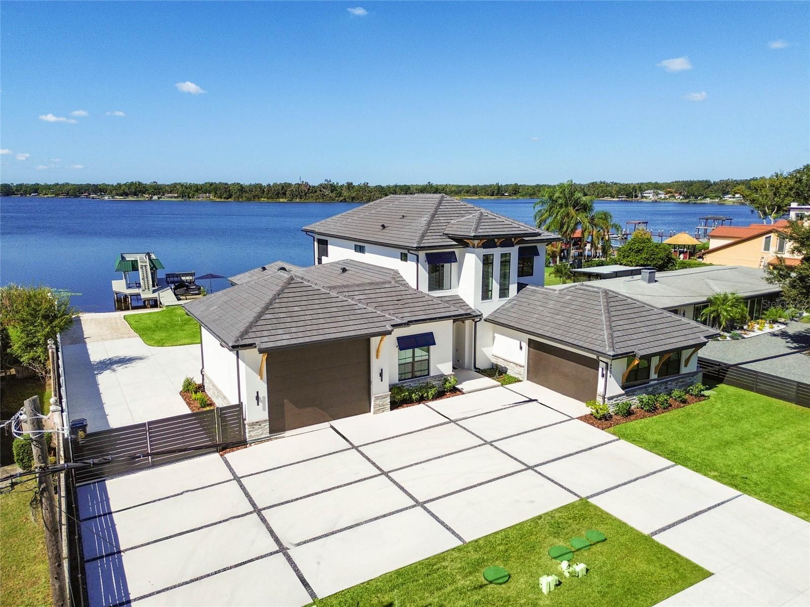 14906 N ROME AVE, TAMPA, FL, 33613