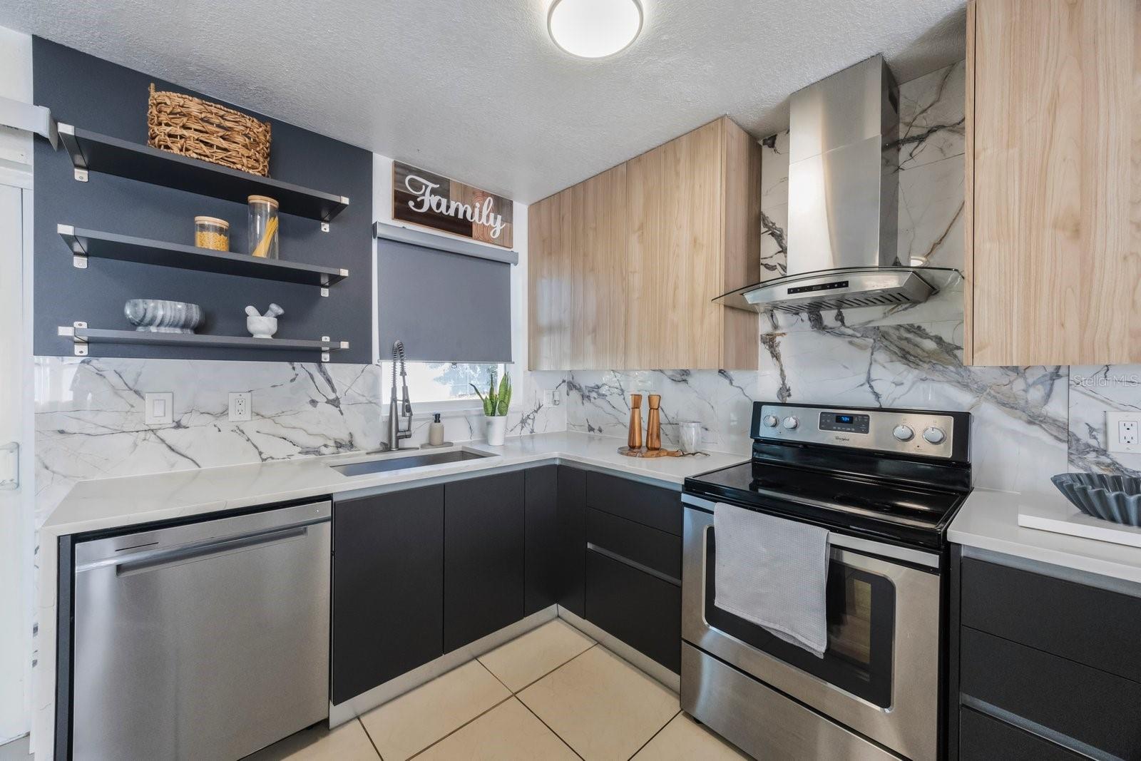 2074 POWDERHORN DR, CLEARWATER, FL, 33755