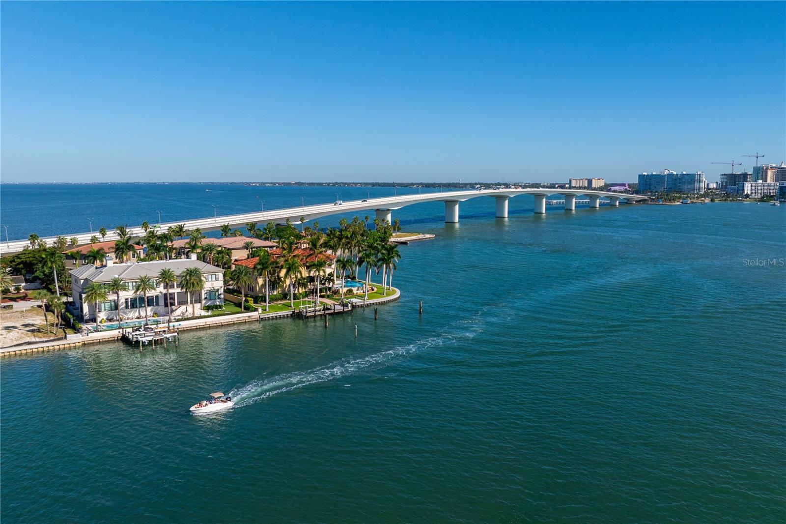 600 MOURNING DOVE DR, SARASOTA, FL, 34236