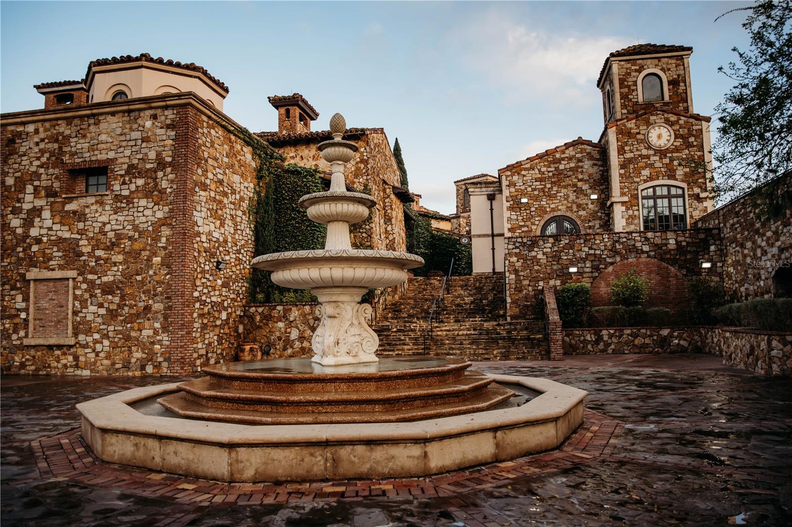 16305 VETTA DR, BELLA COLLINA, FL, 34756