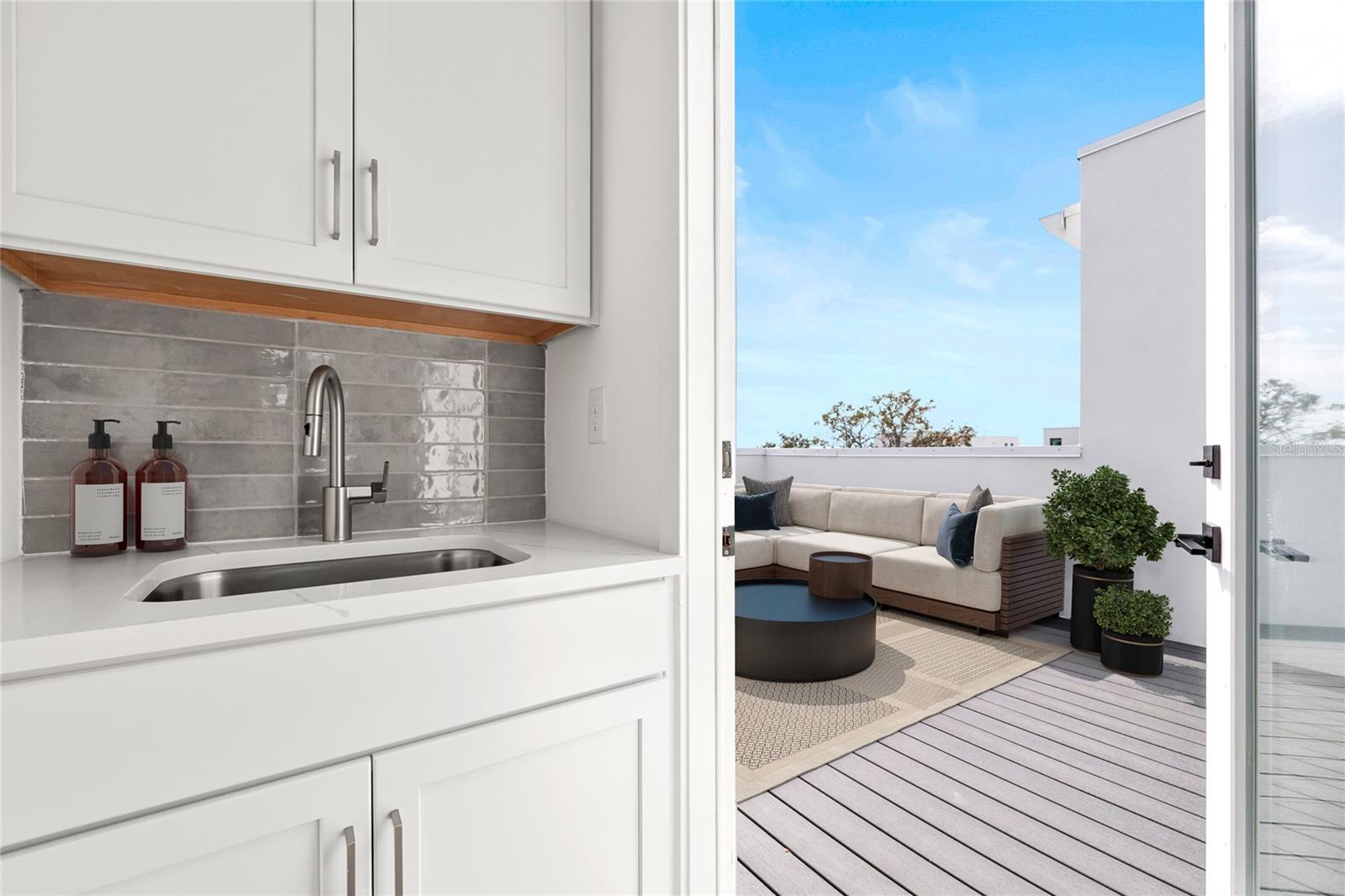 319 15TH ST N, ST PETERSBURG, FL, 33705