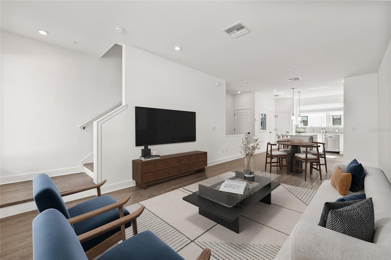 319 15TH ST N, ST PETERSBURG, FL, 33705