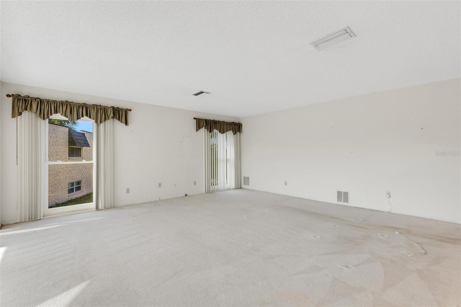 212 FERNWOOD CIR #212, SEMINOLE, FL, 33777