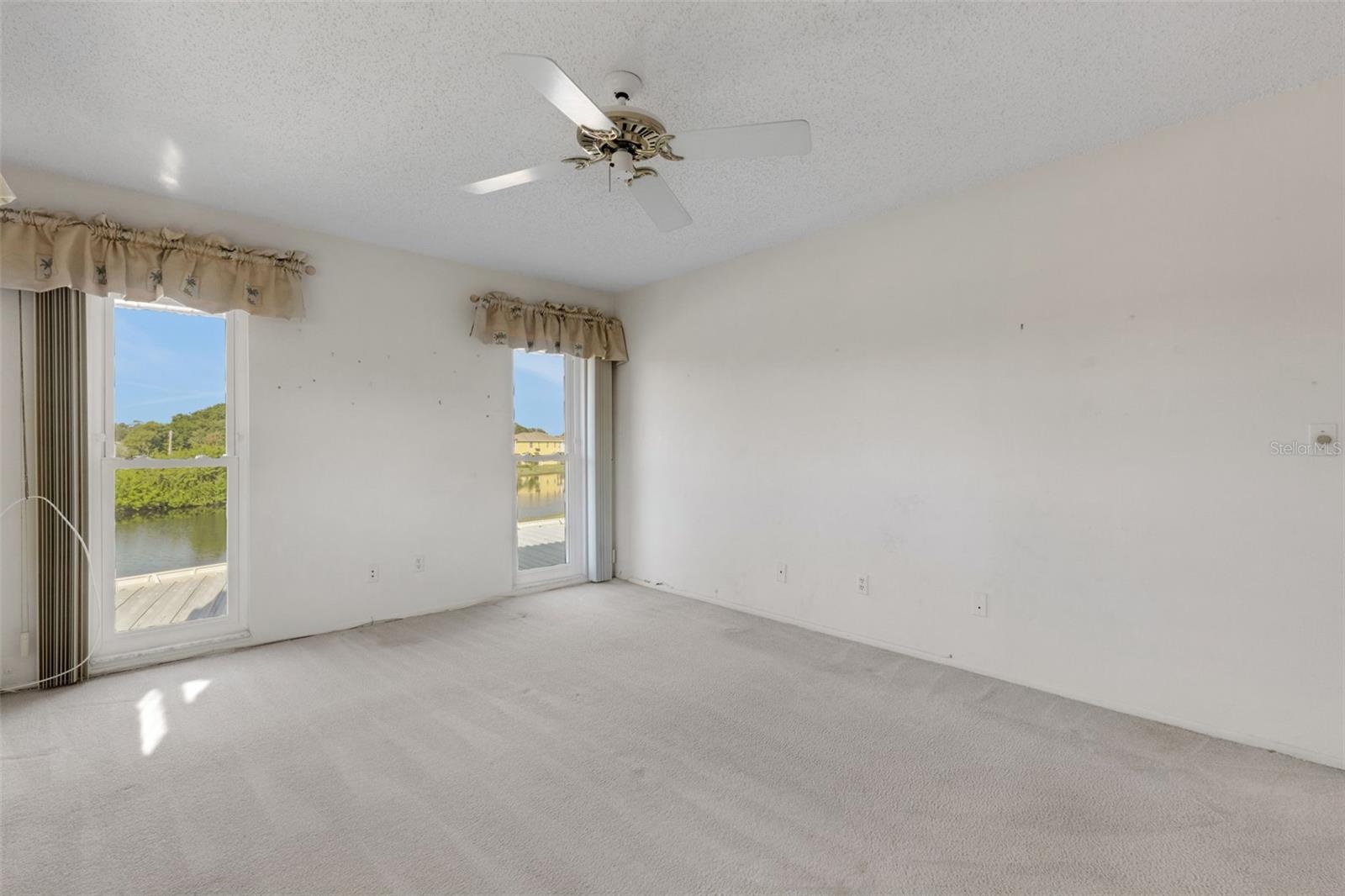 212 FERNWOOD CIR #212, SEMINOLE, FL, 33777