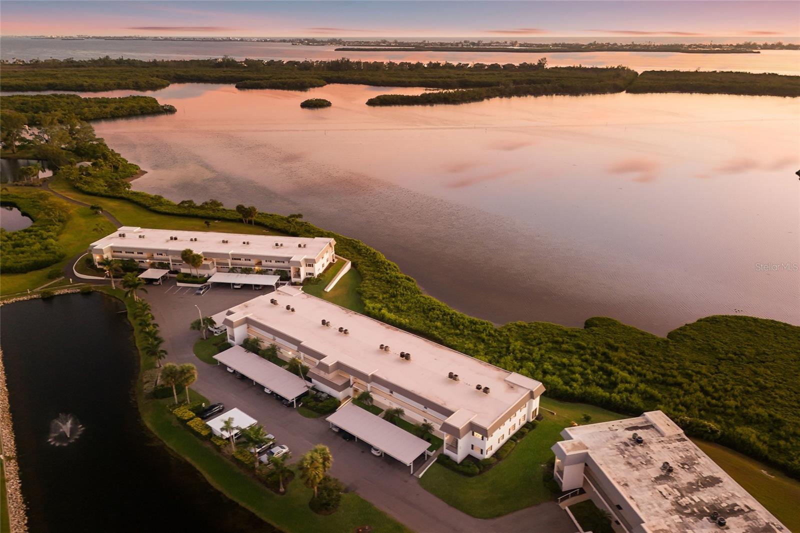 4761 INDEPENDENCE DR #4761, BRADENTON, FL, 34210