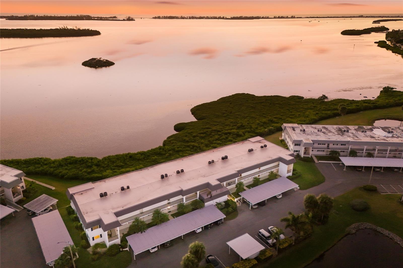 4761 INDEPENDENCE DR #4761, BRADENTON, FL, 34210