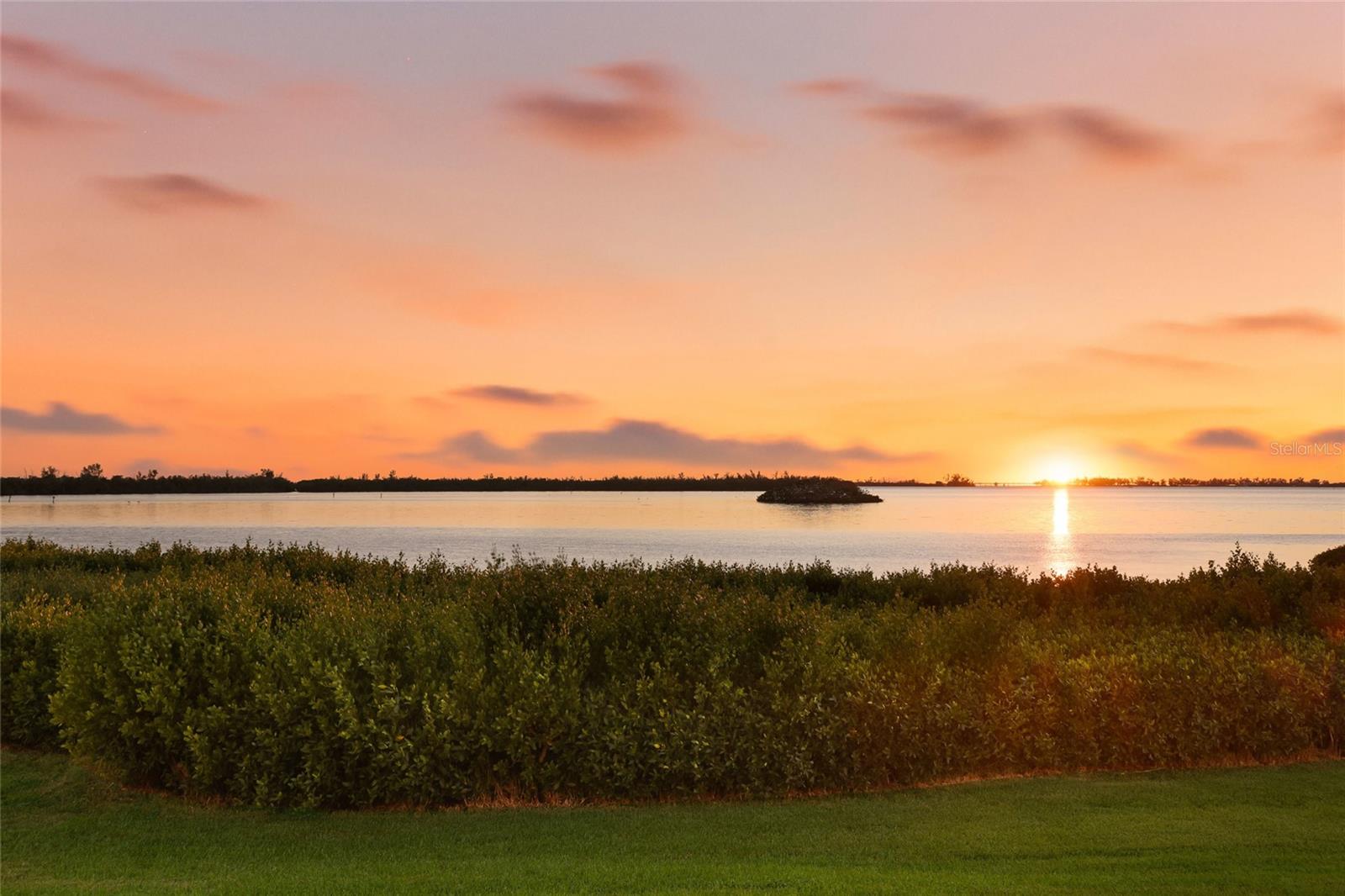 4761 INDEPENDENCE DR #4761, BRADENTON, FL, 34210