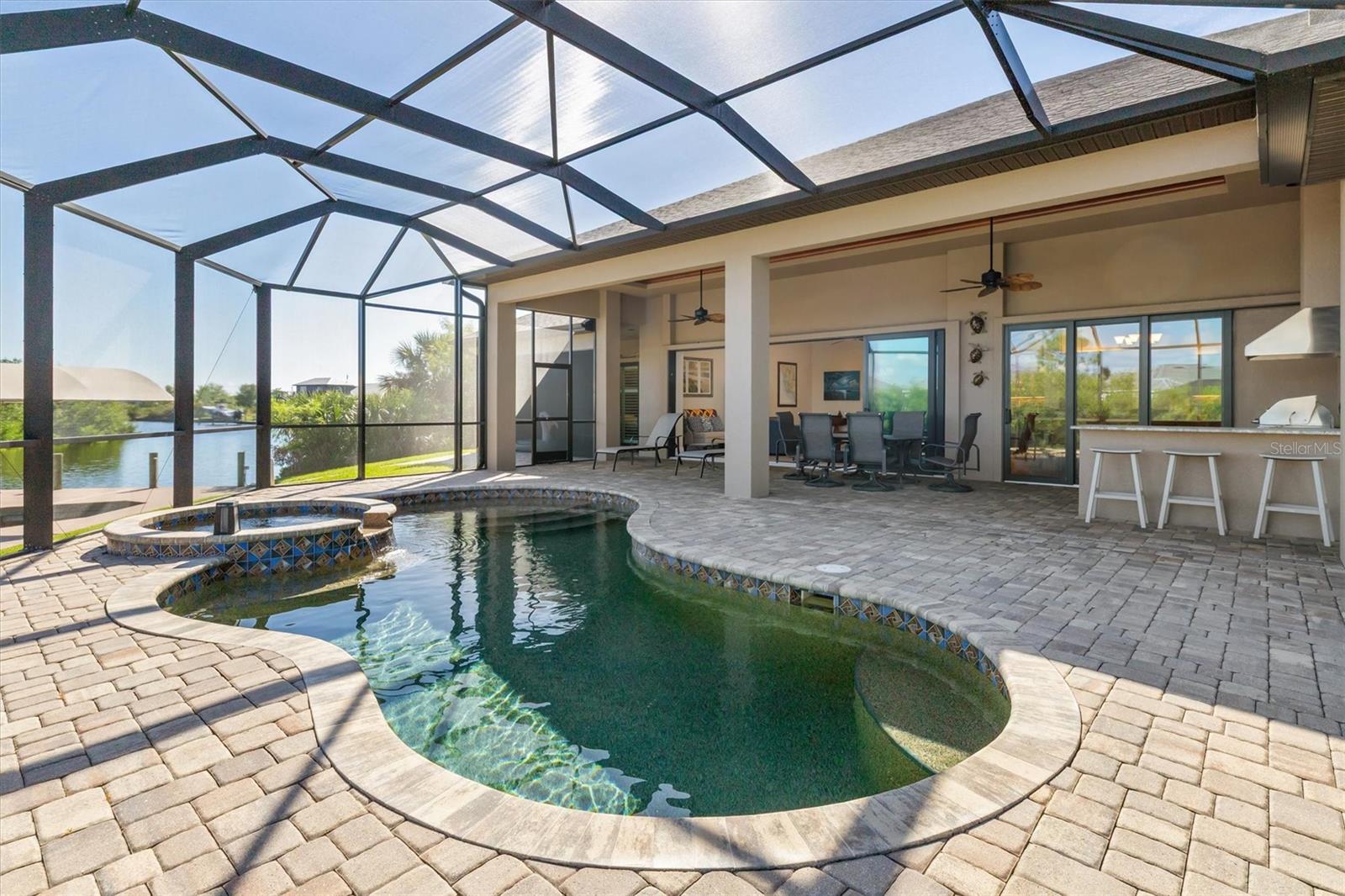 15516 MARGO CIR, PORT CHARLOTTE, FL, 33981