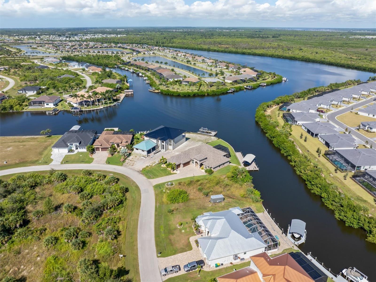 15516 MARGO CIR, PORT CHARLOTTE, FL, 33981