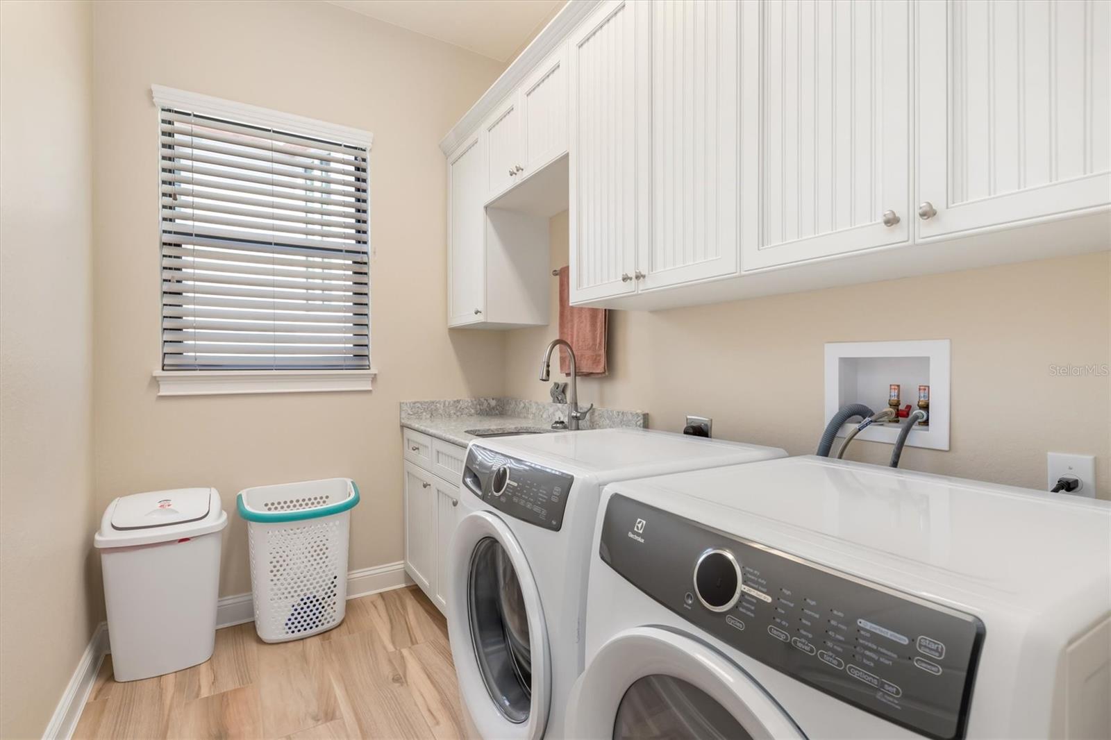 15516 MARGO CIR, PORT CHARLOTTE, FL, 33981