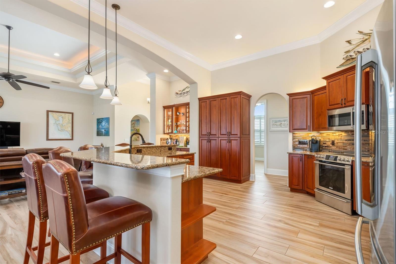 15516 MARGO CIR, PORT CHARLOTTE, FL, 33981