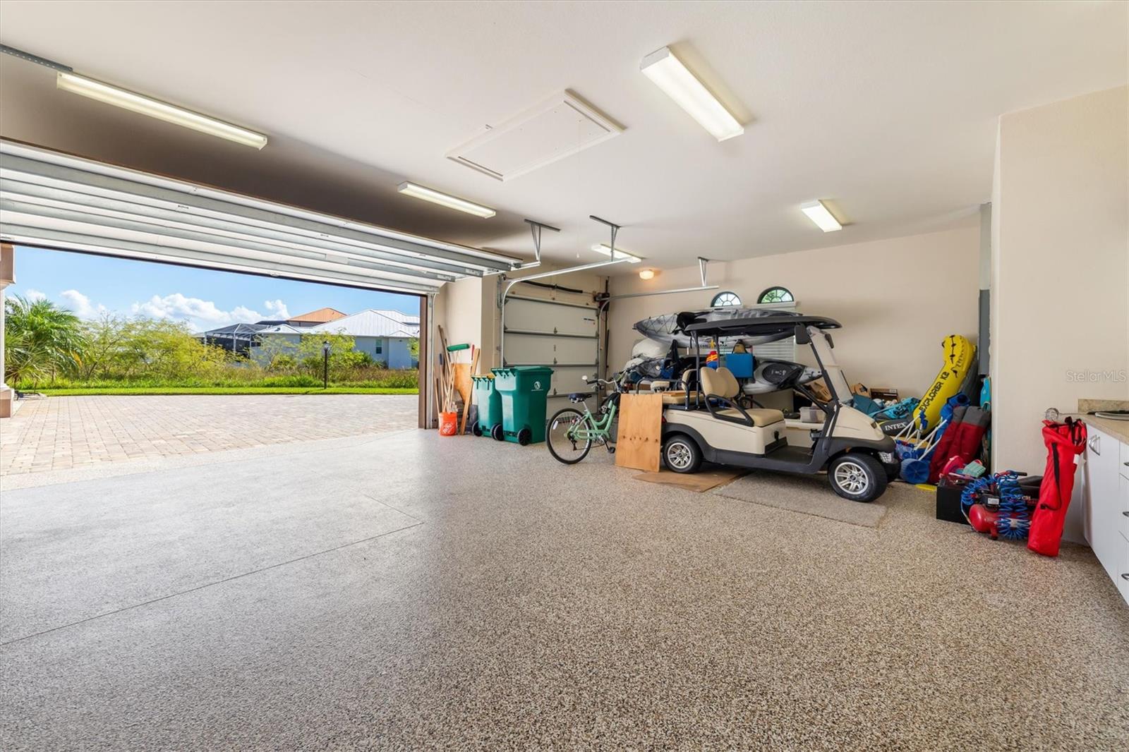 15516 MARGO CIR, PORT CHARLOTTE, FL, 33981