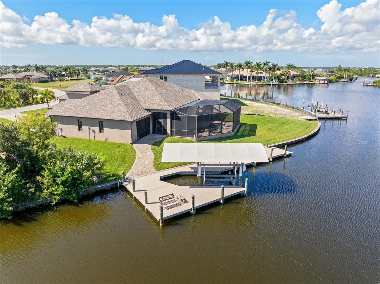 15516 MARGO CIR, PORT CHARLOTTE, FL, 33981