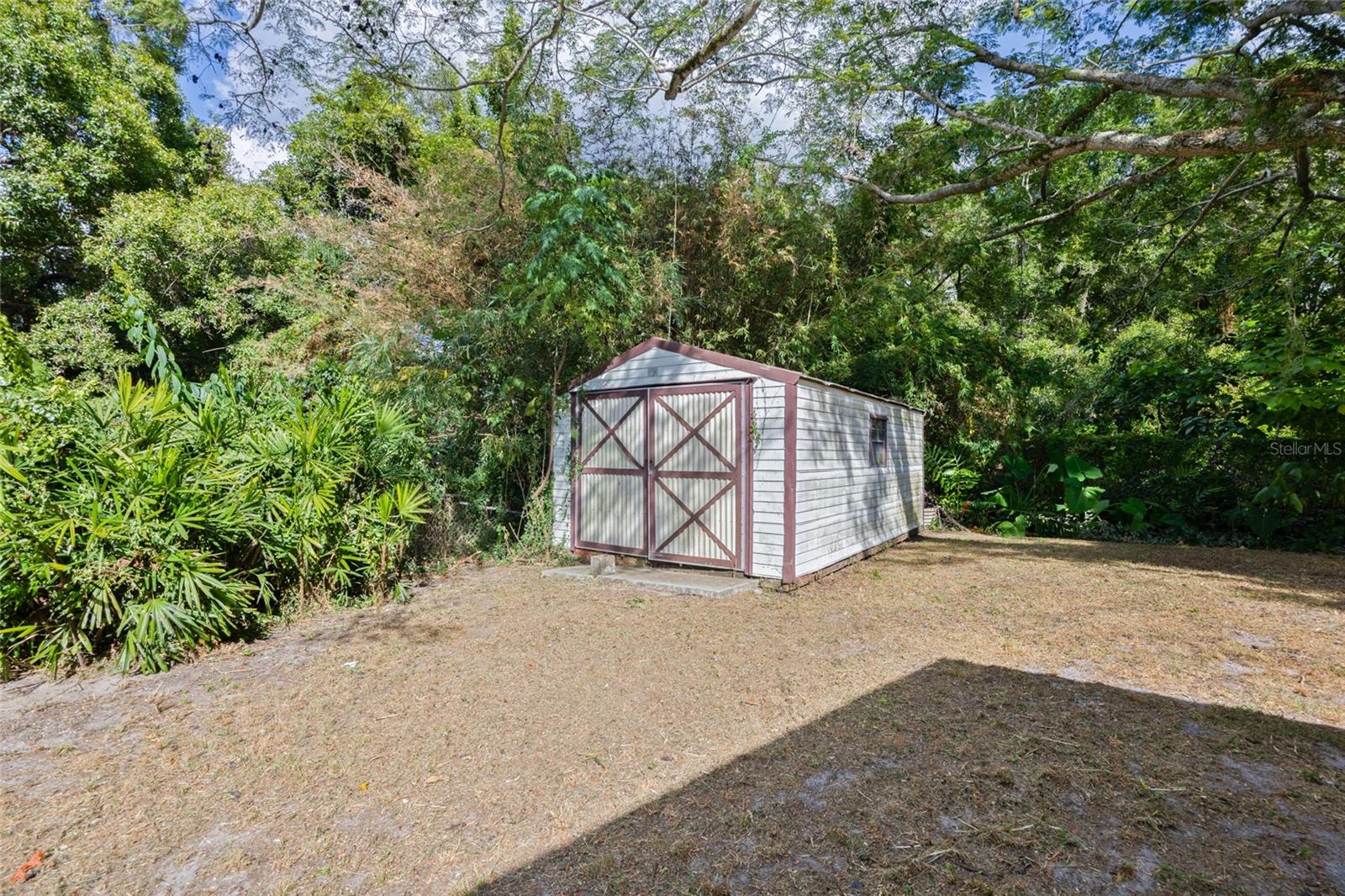 10303 N MYRTLE ST, TAMPA, FL, 33617