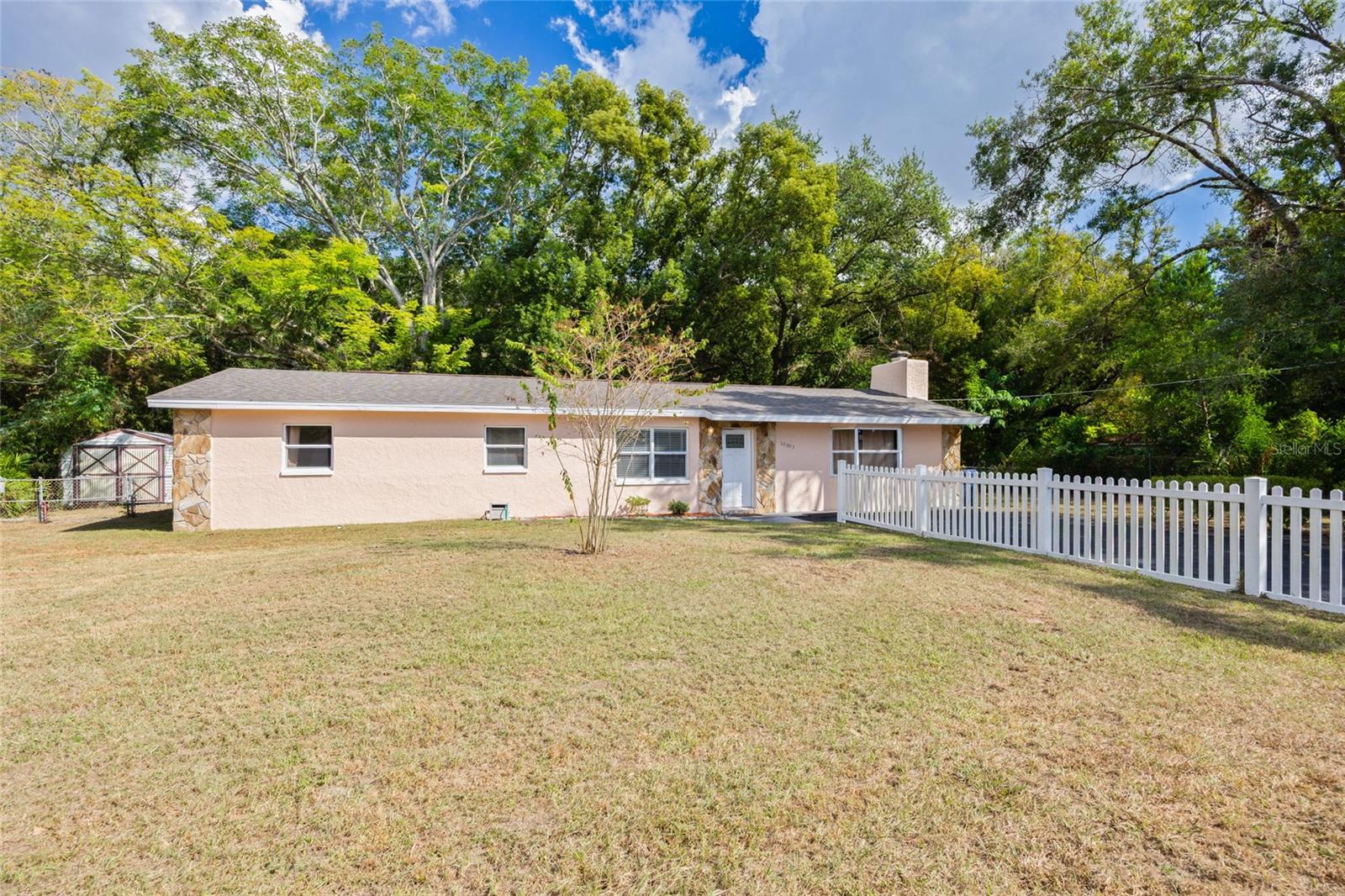 10303 N MYRTLE ST, TAMPA, FL, 33617