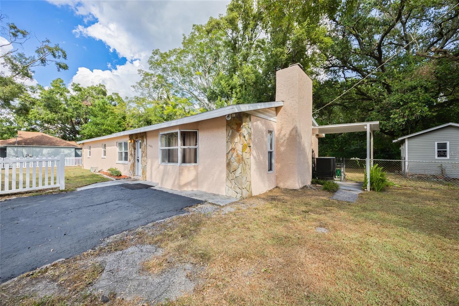 10303 N MYRTLE ST, TAMPA, FL, 33617