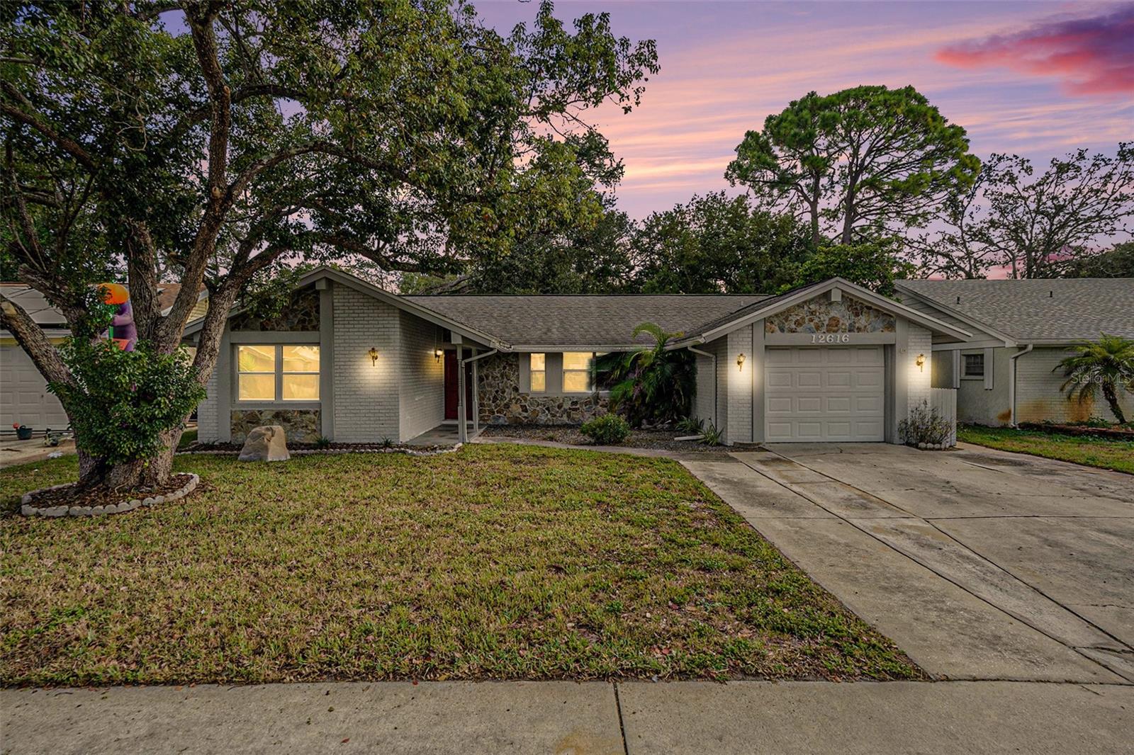 12616 STONE HOUSE LOOP, HUDSON, FL, 34667