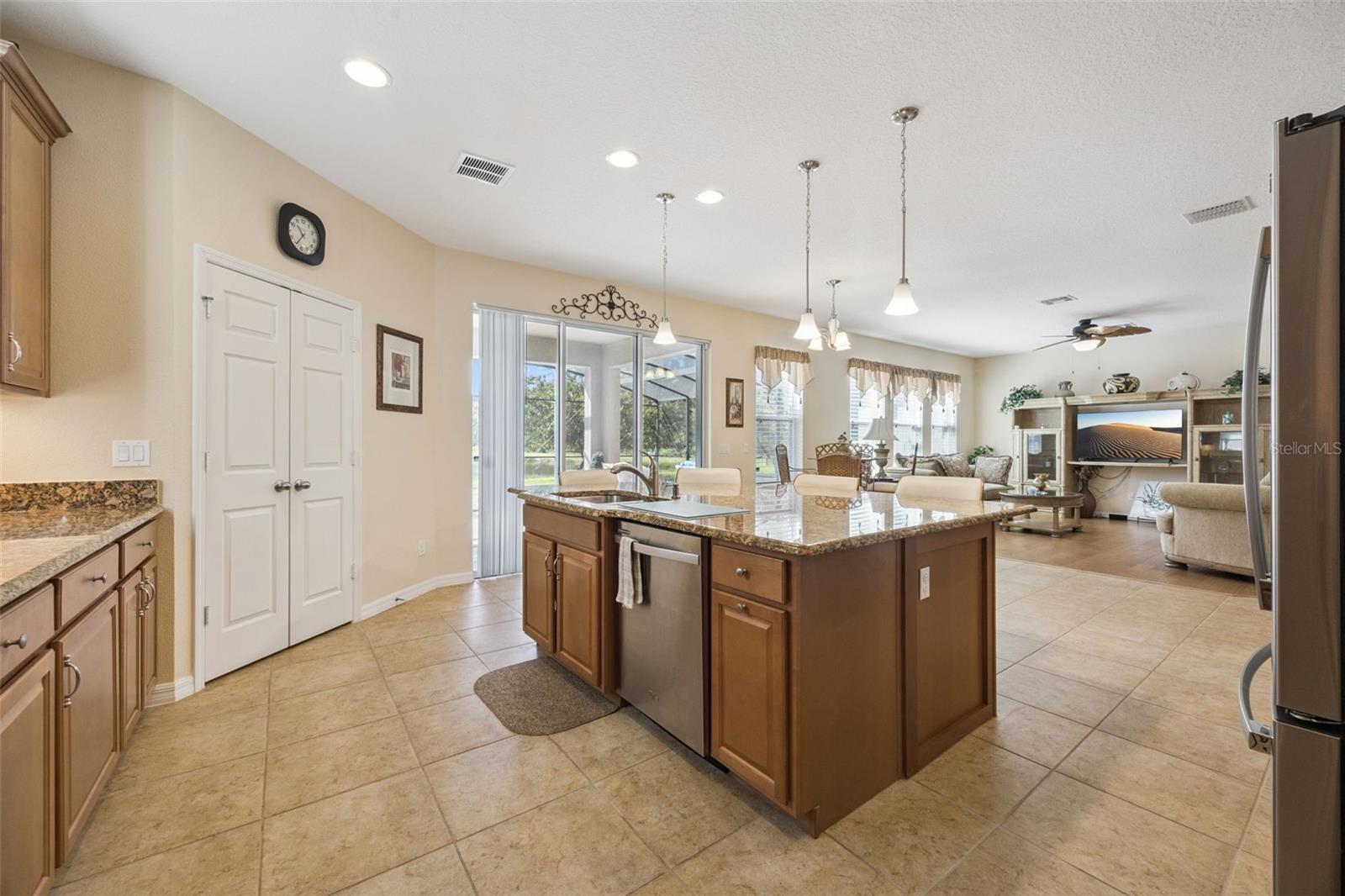 3880 MT VERNON WAY, KISSIMMEE, FL, 34741