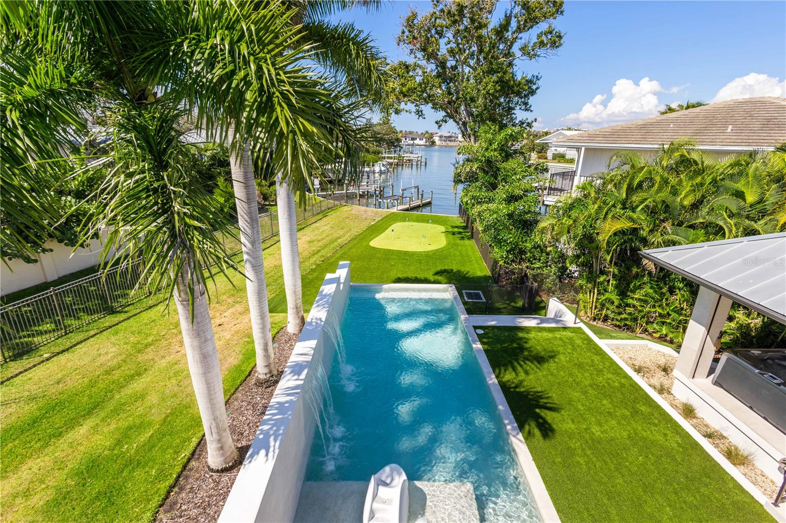 A4669396 Property Photo