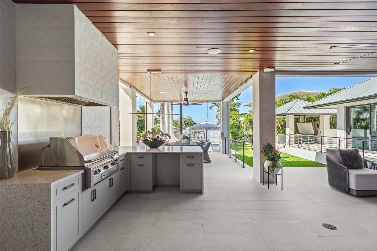 A4669396 Property Photo