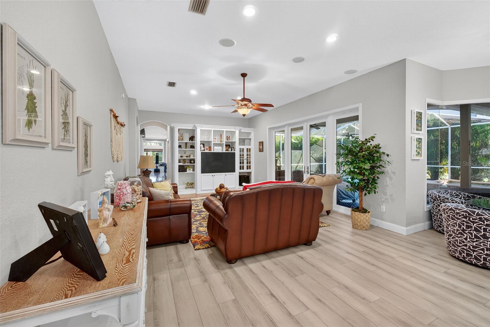 15802 STANTON LN, TAMPA, FL, 33647