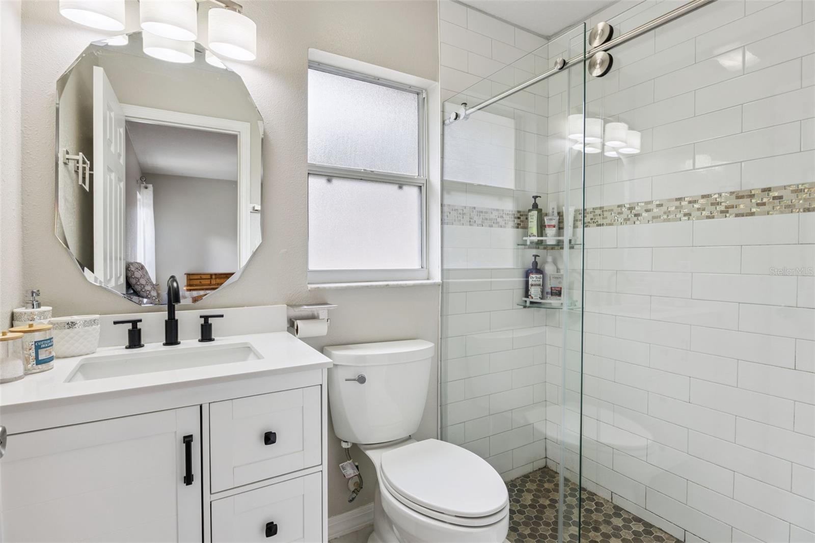 3711 MEADOW GREEN DR, TAVARES, FL, 32778