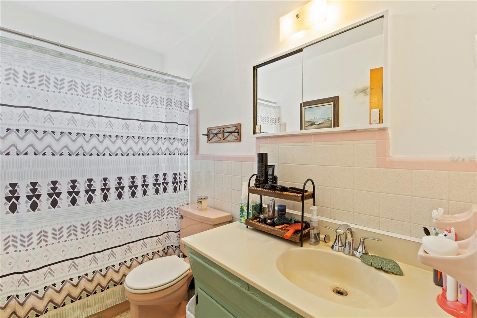 6118 36TH AVE N, ST PETERSBURG, FL, 33710