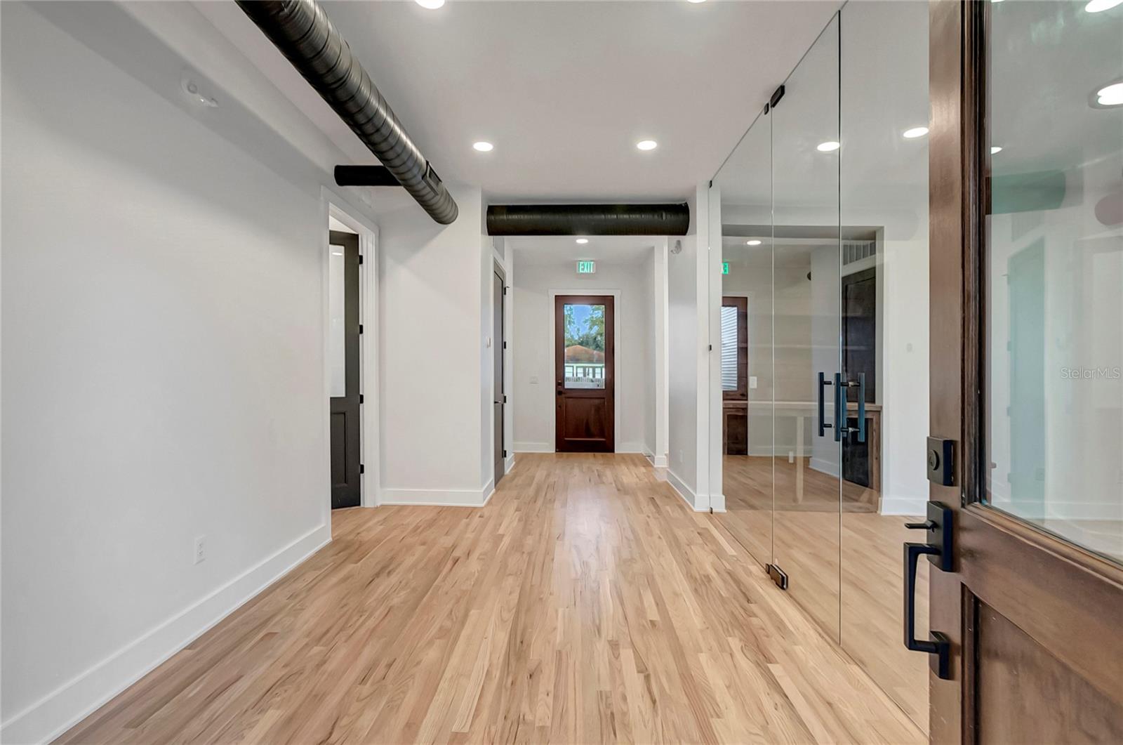 2111 W CLEVELAND ST, TAMPA, FL, 33606