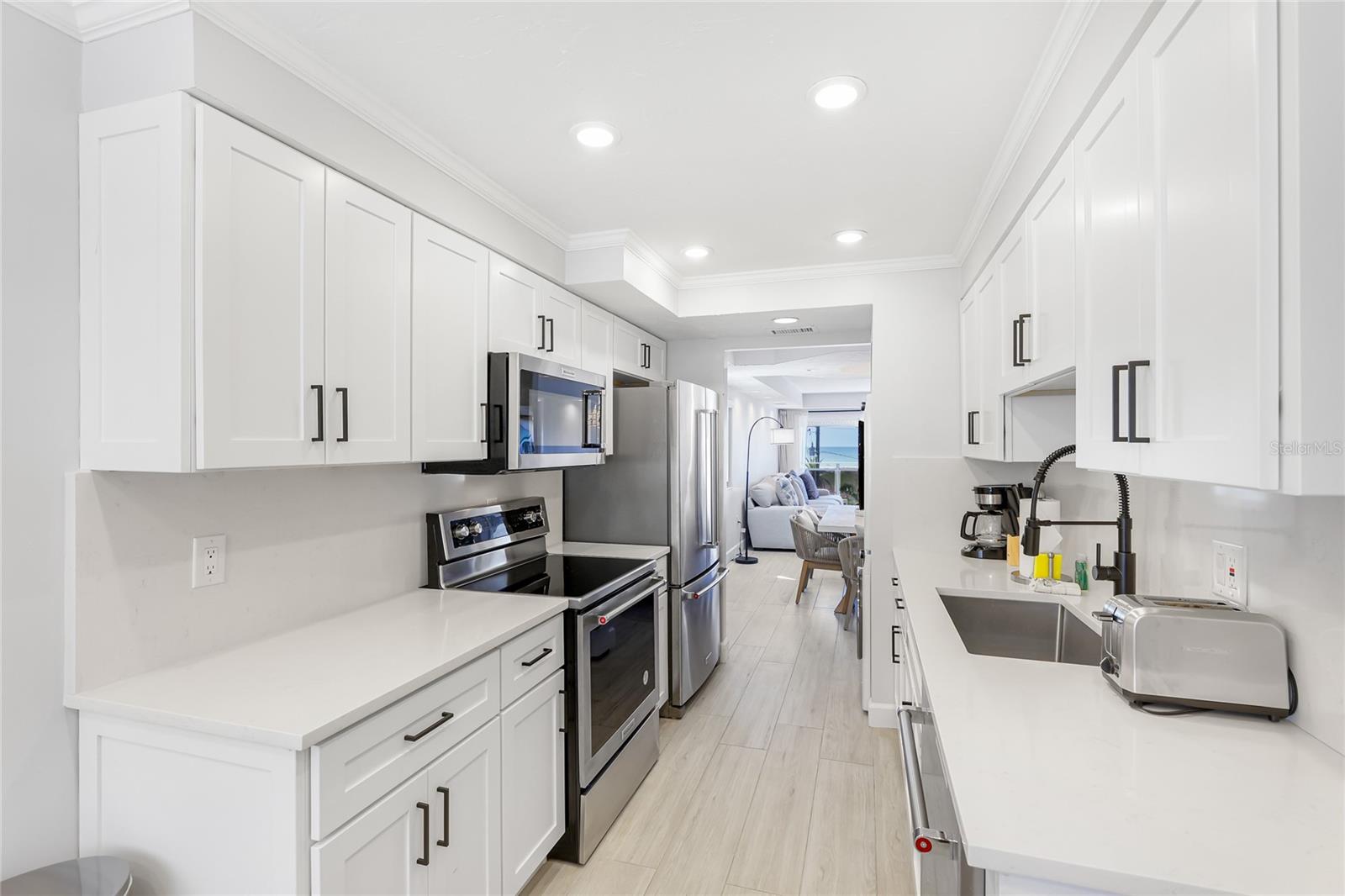 625 BEACH RD #407, SARASOTA, FL, 34242