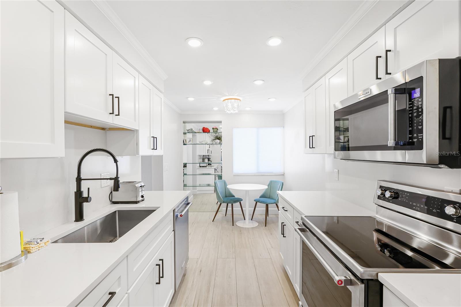 625 BEACH RD #407, SARASOTA, FL, 34242