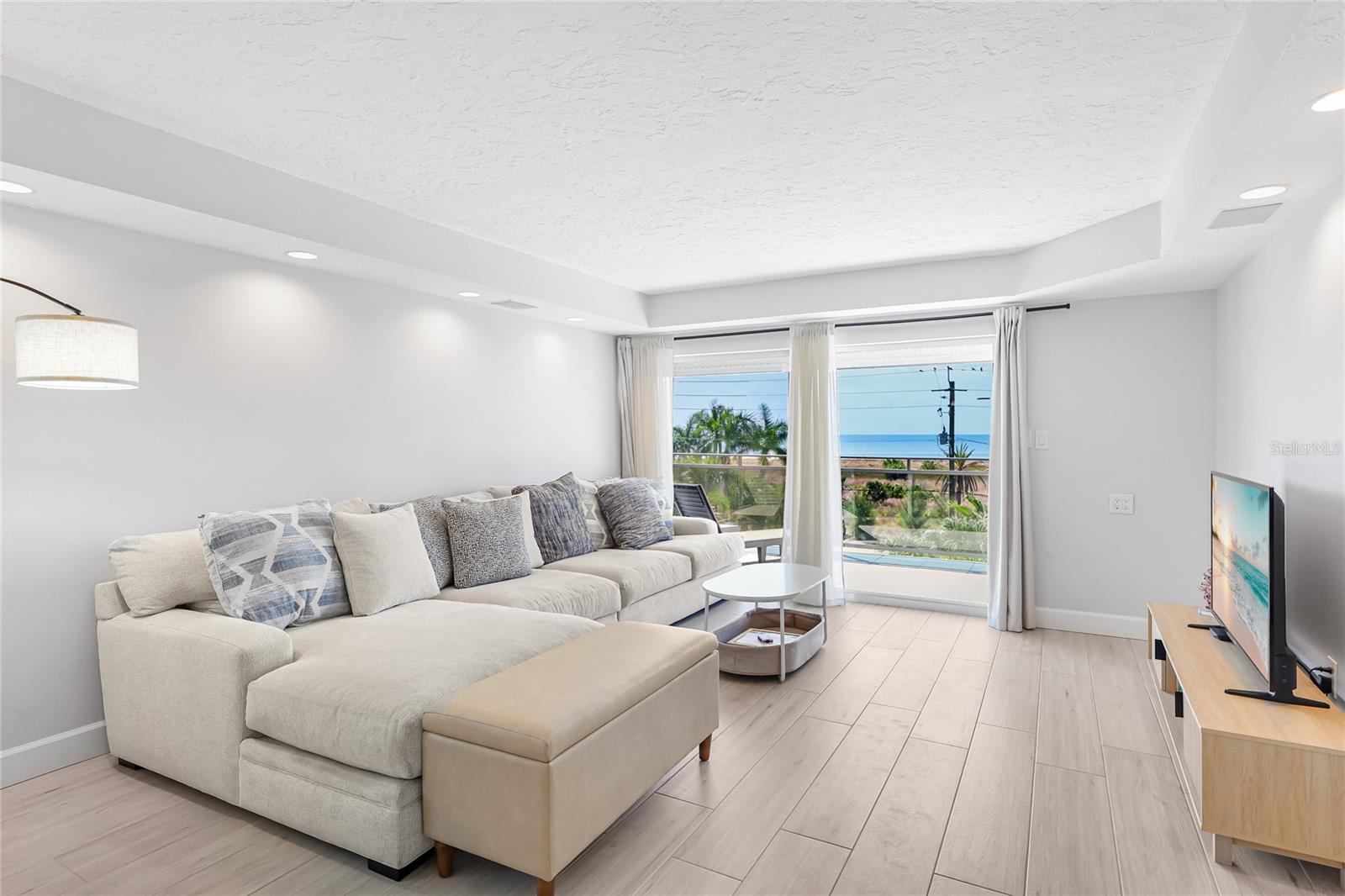 625 BEACH RD #407, SARASOTA, FL, 34242