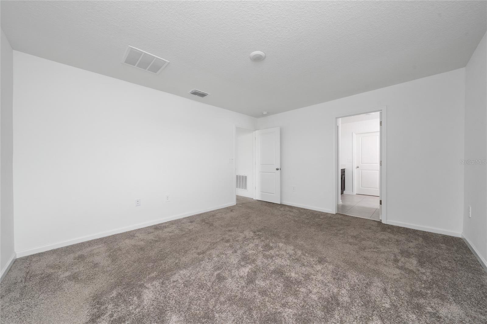 1519 MARKSMAN RD, EAGLE LAKE, FL, 33839