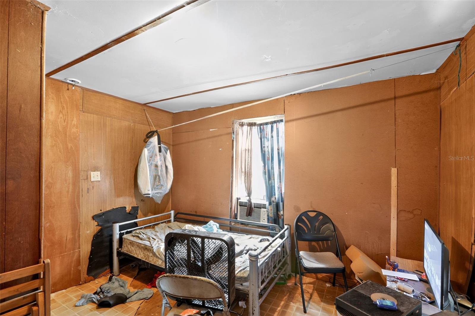 A4669413 Property Photo