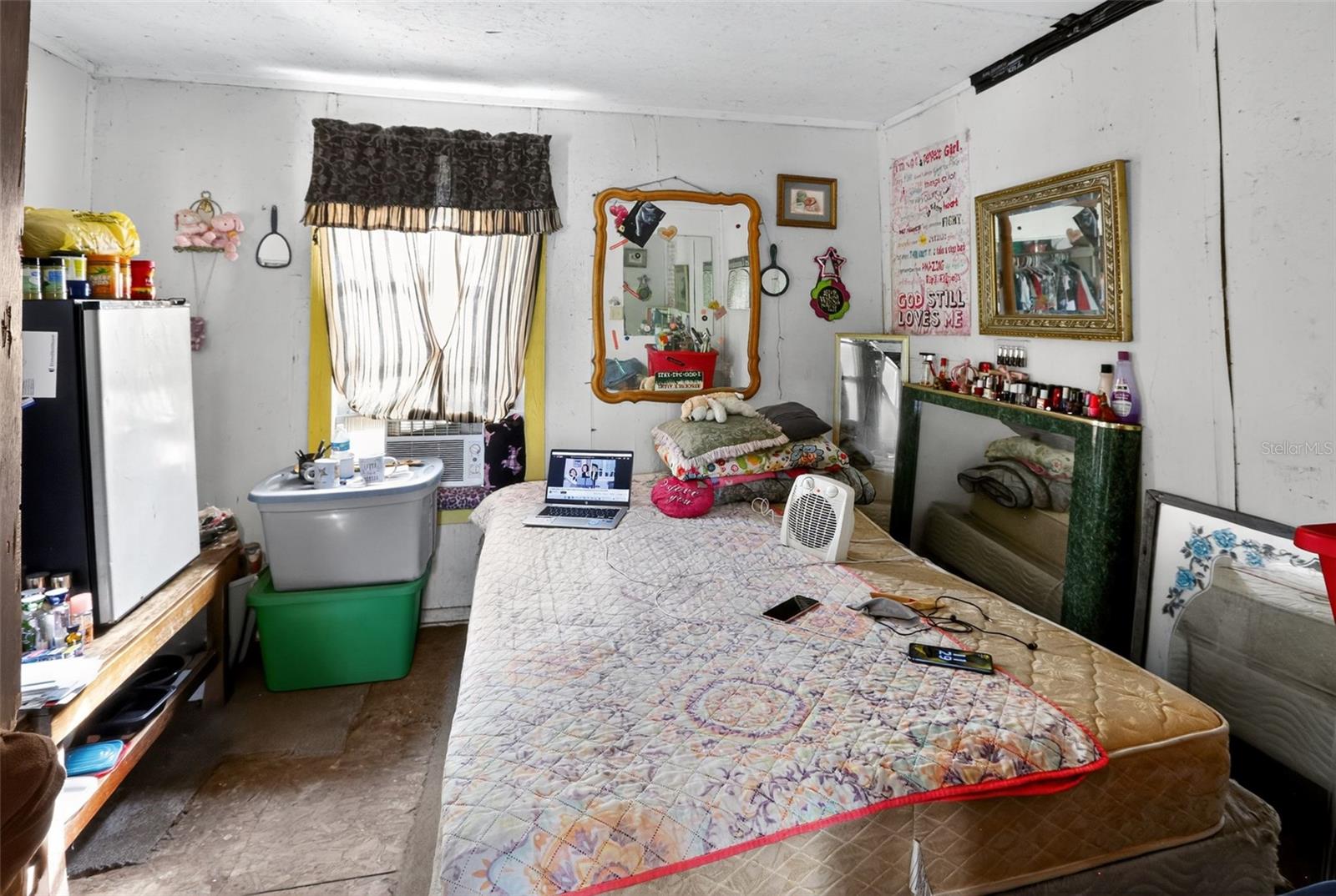 A4669413 Property Photo